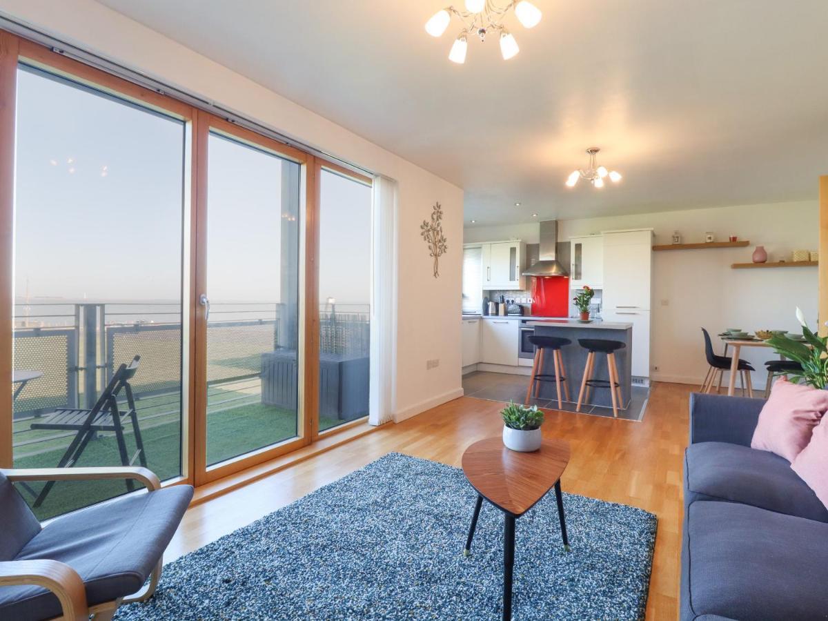Flat 19 By The Beach Harwich Kültér fotó